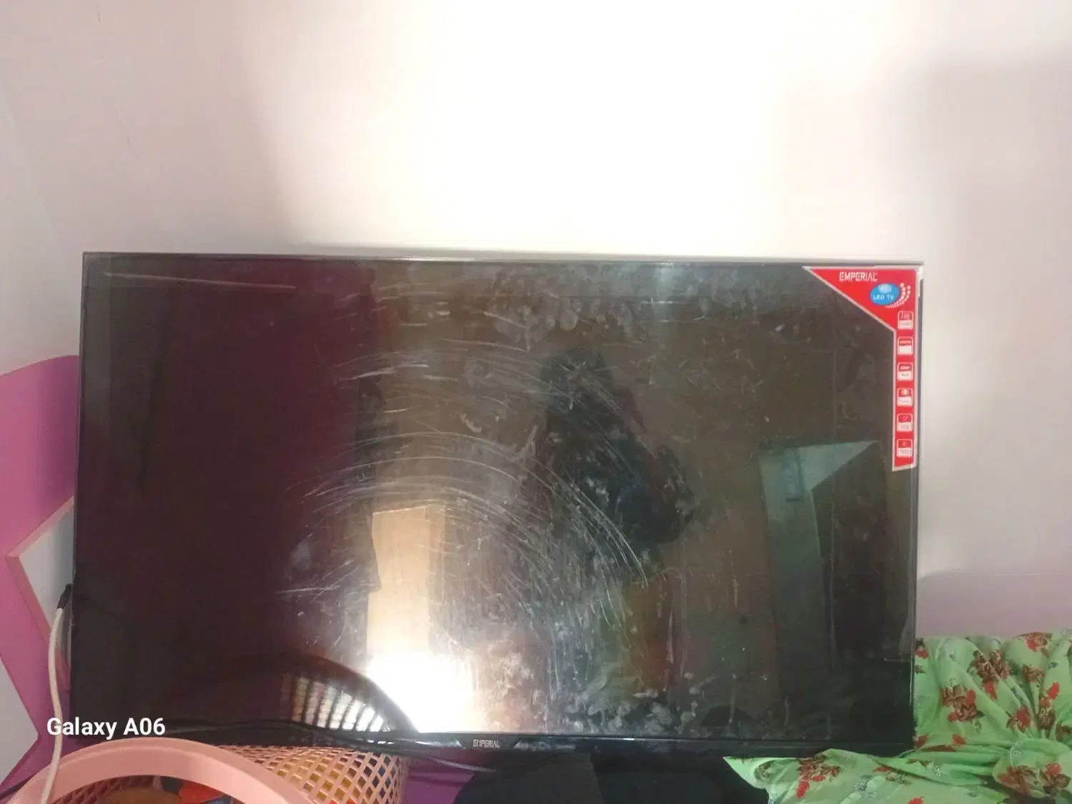 تلویزیون ۴۵اینچ|تلویزیون و پروژکتور|شیروان (خراسان), |دیوار