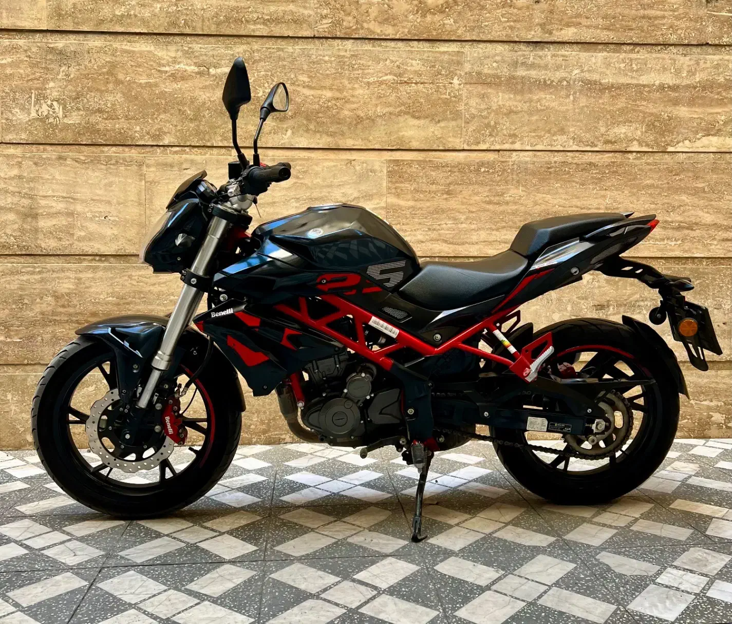 بنلی۲۵۰مدل۱۴۰۲.کارکرد ۳۷۰۰|موتورسیکلت|بابل, |دیوار