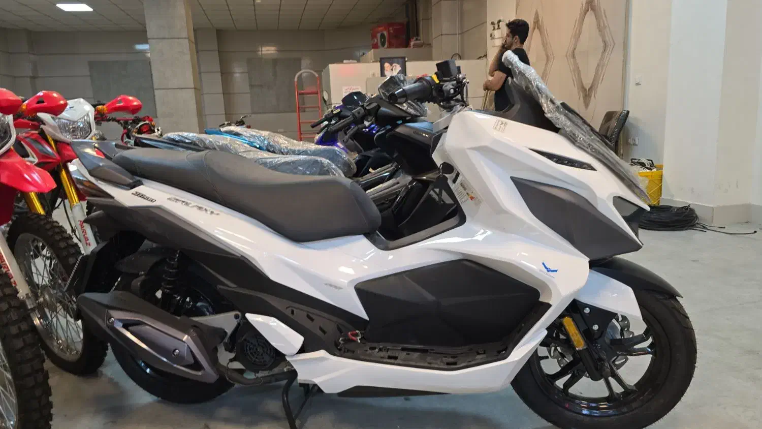 گلکسی جی تی ۲۰۰ صفرکیلومترفقط نقدی|موتورسیکلت|شریفآباد, |دیوار