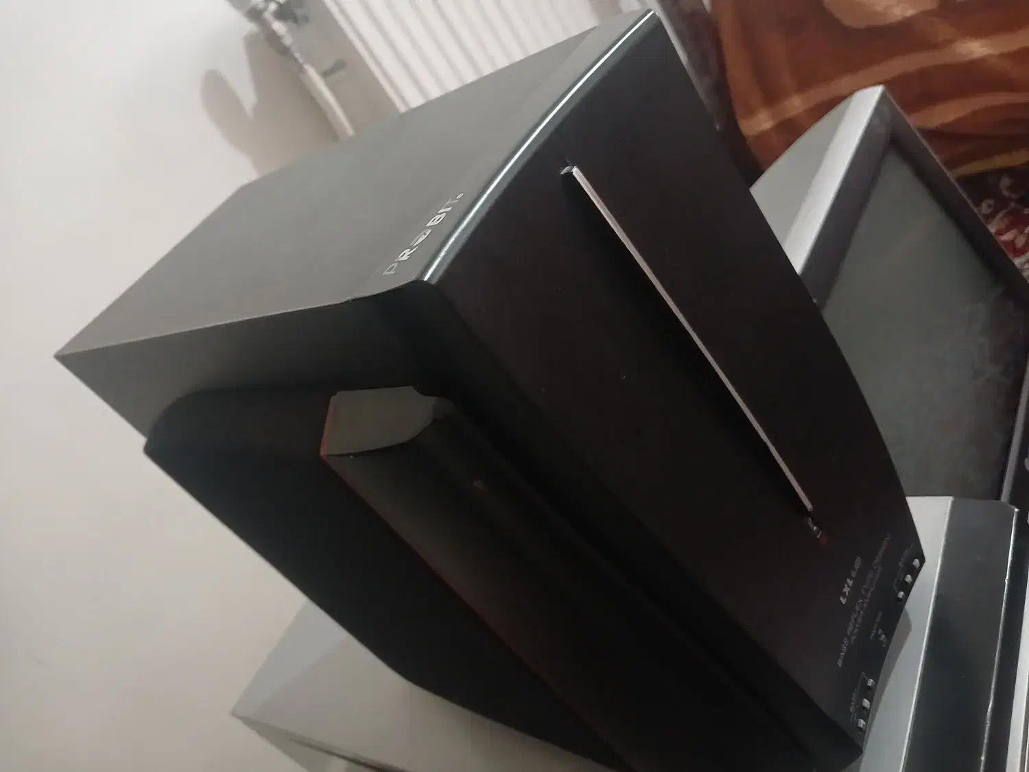 کامپیوتر قدیمی|رایانه رومیزی|فولادشهر, A2|دیوار