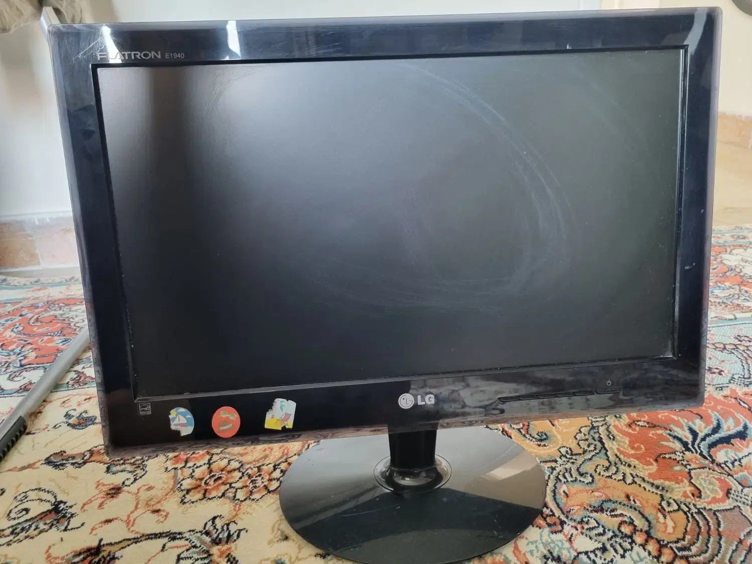 مانتیور LG E1940S|قطعات و لوازم جانبی رایانه|تهران, درب دوم|دیوار