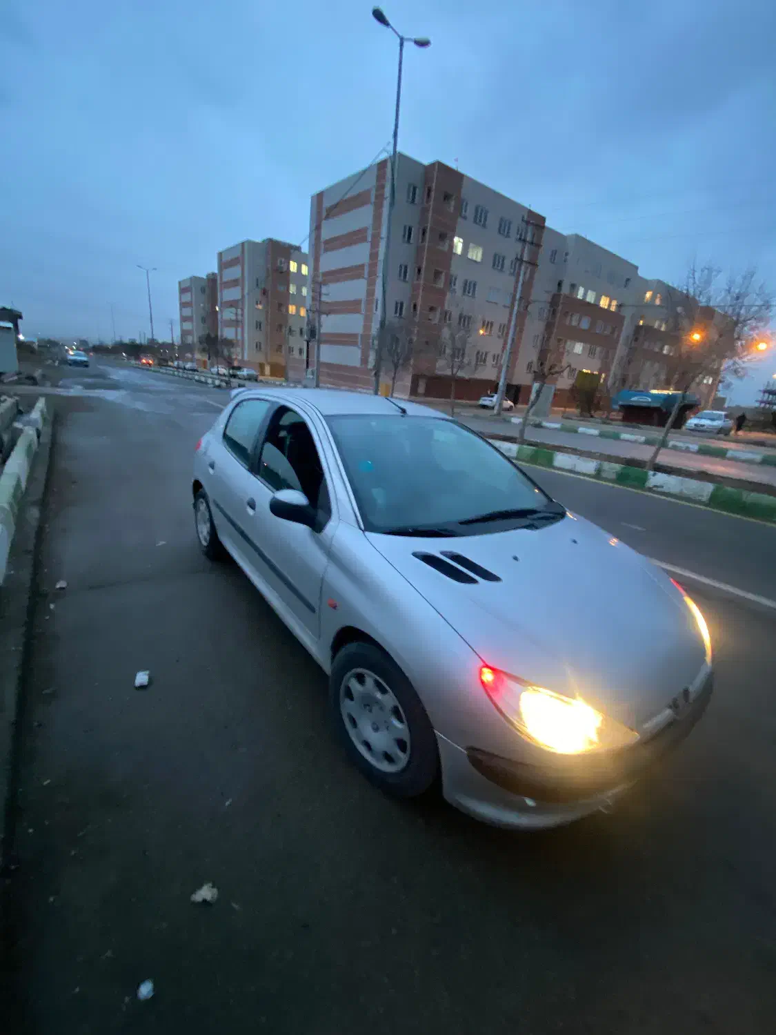 پژو۲۰۶تیپ۲ مدل۱۳۸۴|خودرو سواری و وانت|آبیک, |دیوار