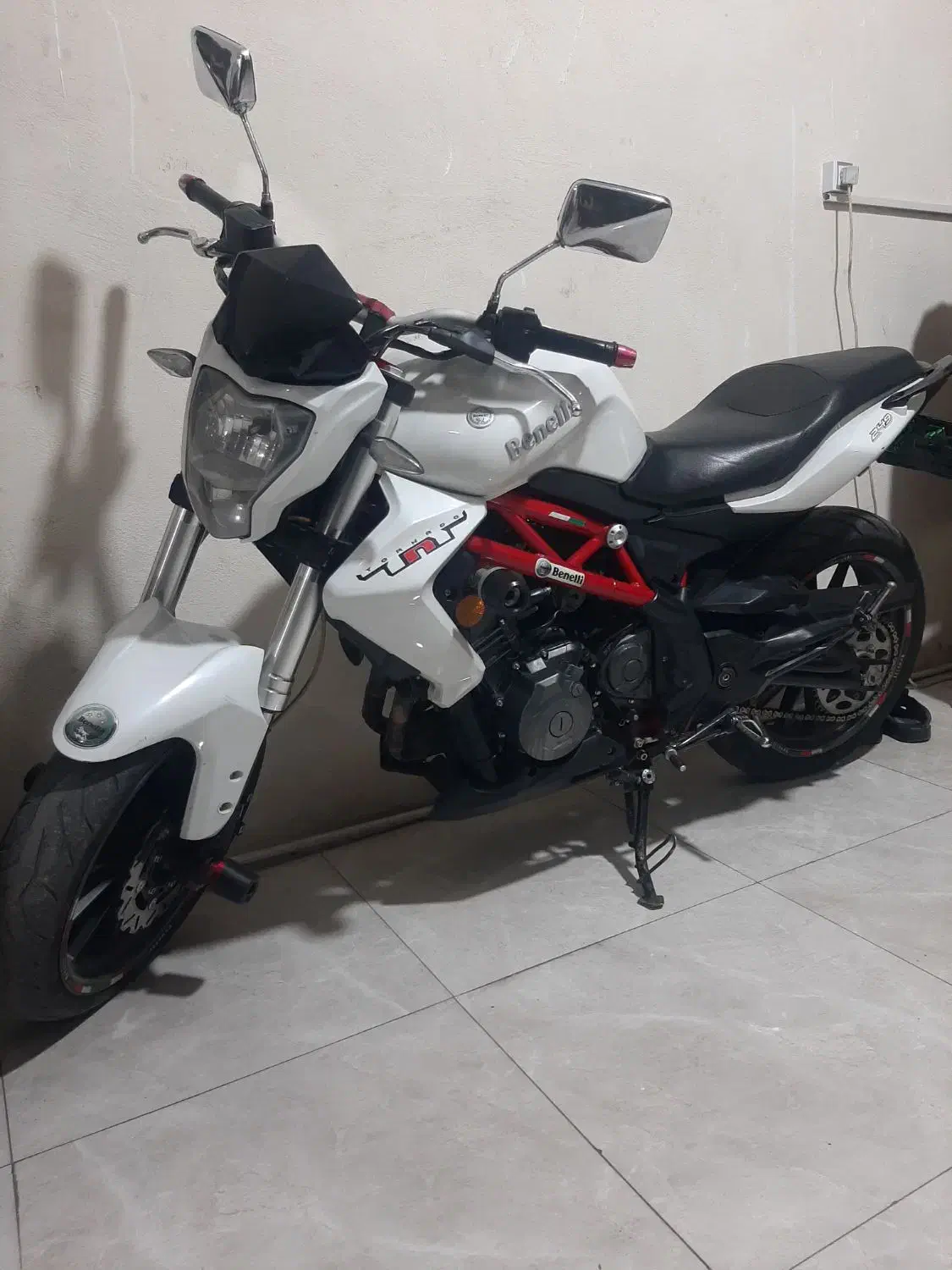 بنلی ۳۰۰ جفت مدل ۹۸|موتورسیکلت|چهارباغ, |دیوار