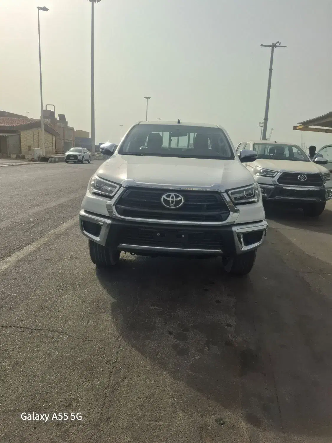 هایلوکس ۲۰۲۳ بسیار تمیز|خودرو سواری و وانت|چابهار, |دیوار