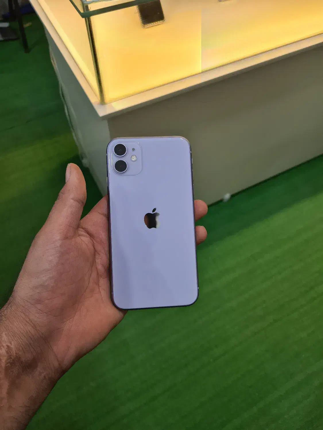 iPhone 11 نرمال|موبایل|سبزوار, قصبه اب یمین|دیوار