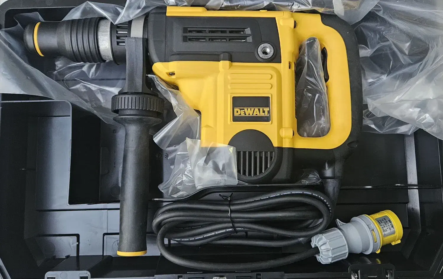 دریل و بتن کن دیوالت (اورجینال اصل)ساخت چک|ابزارآلات|جناح, |دیوار