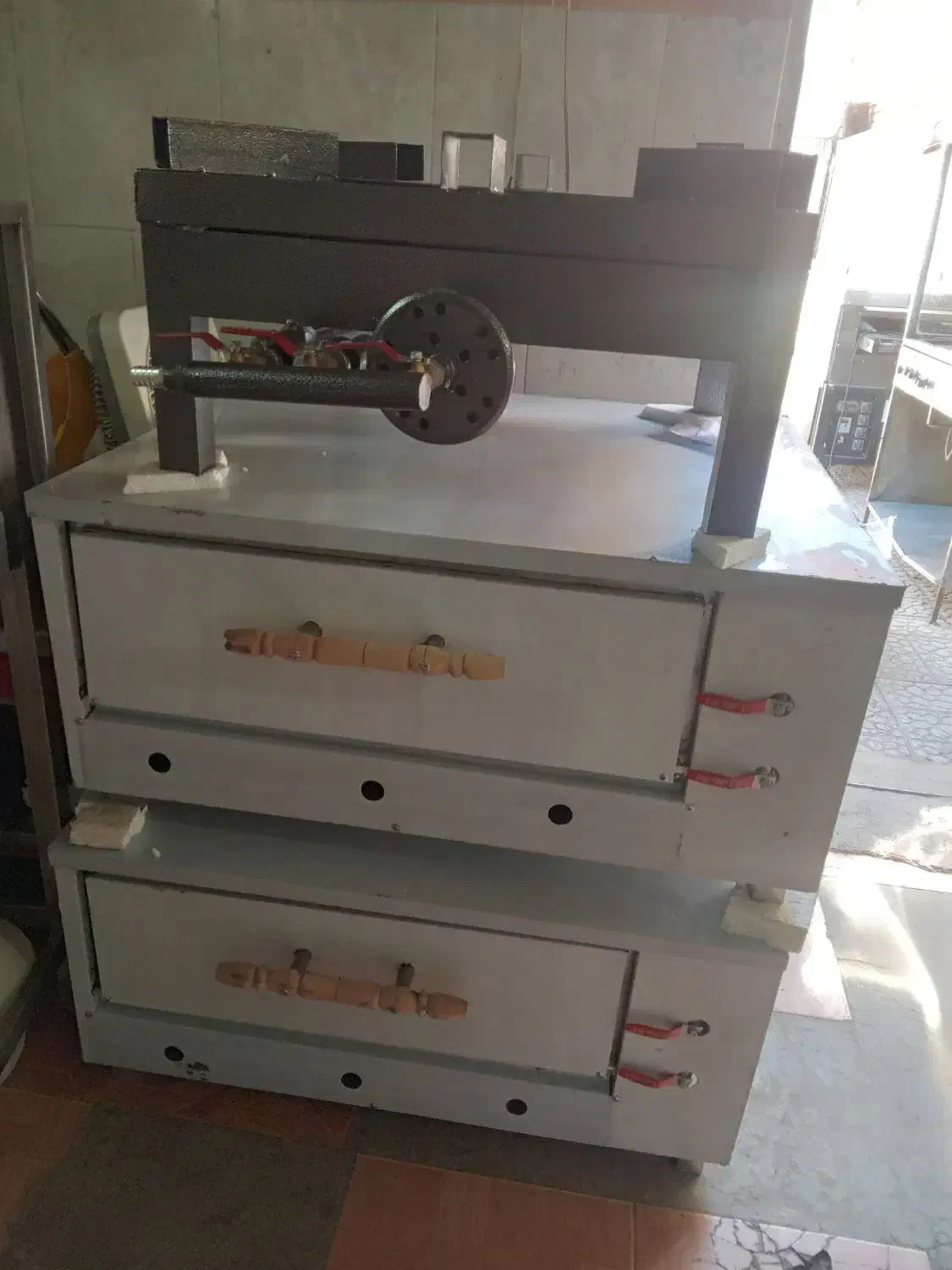 فرپیتزا صندوقی فرصندوقی شعله بغل و کف|کافی‌شاپ و رستوران|اصفهان, بهارستان|دیوار