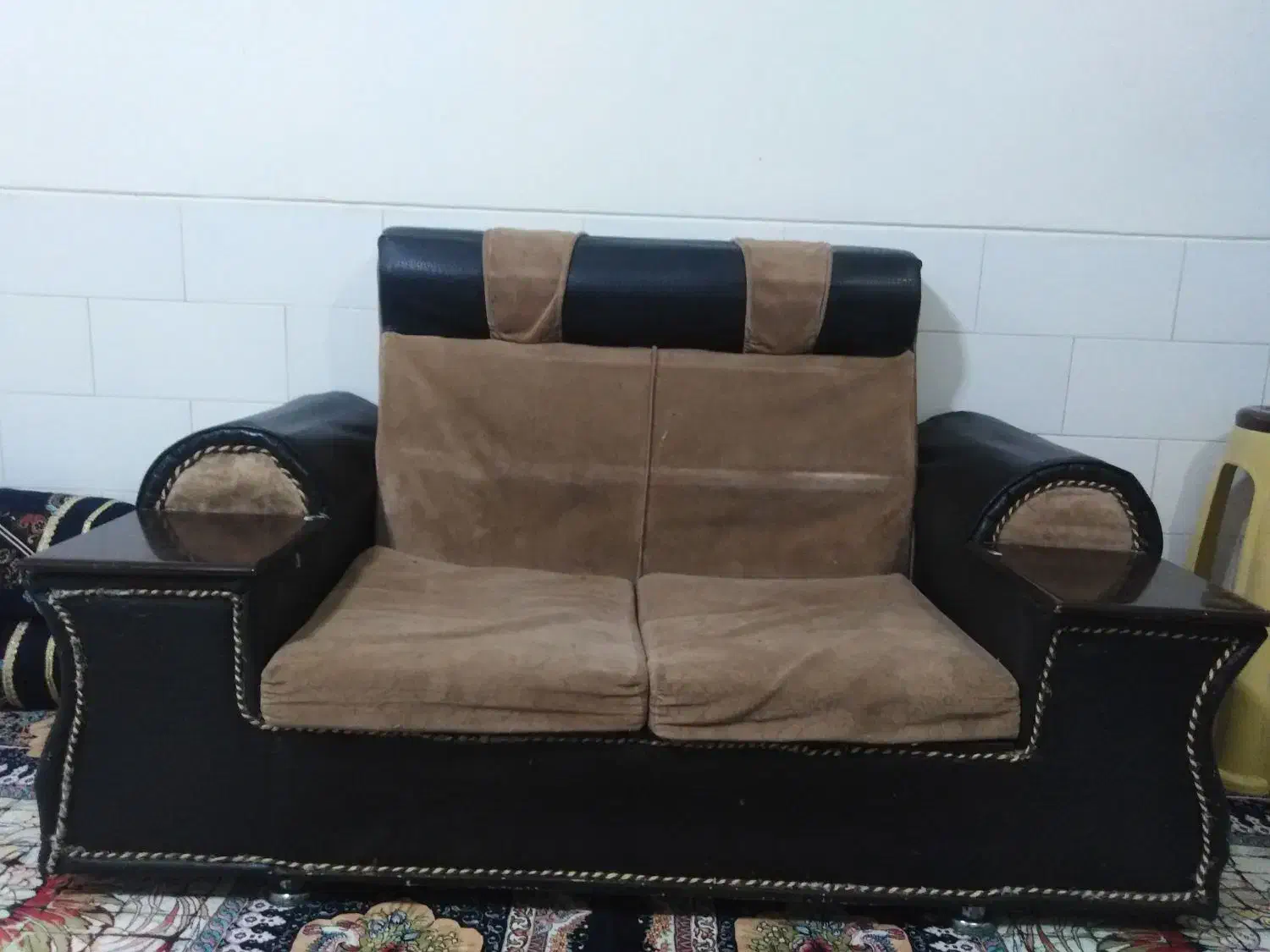 مبل ال|مبلمان خانگی و میز عسلی|بافت, |دیوار