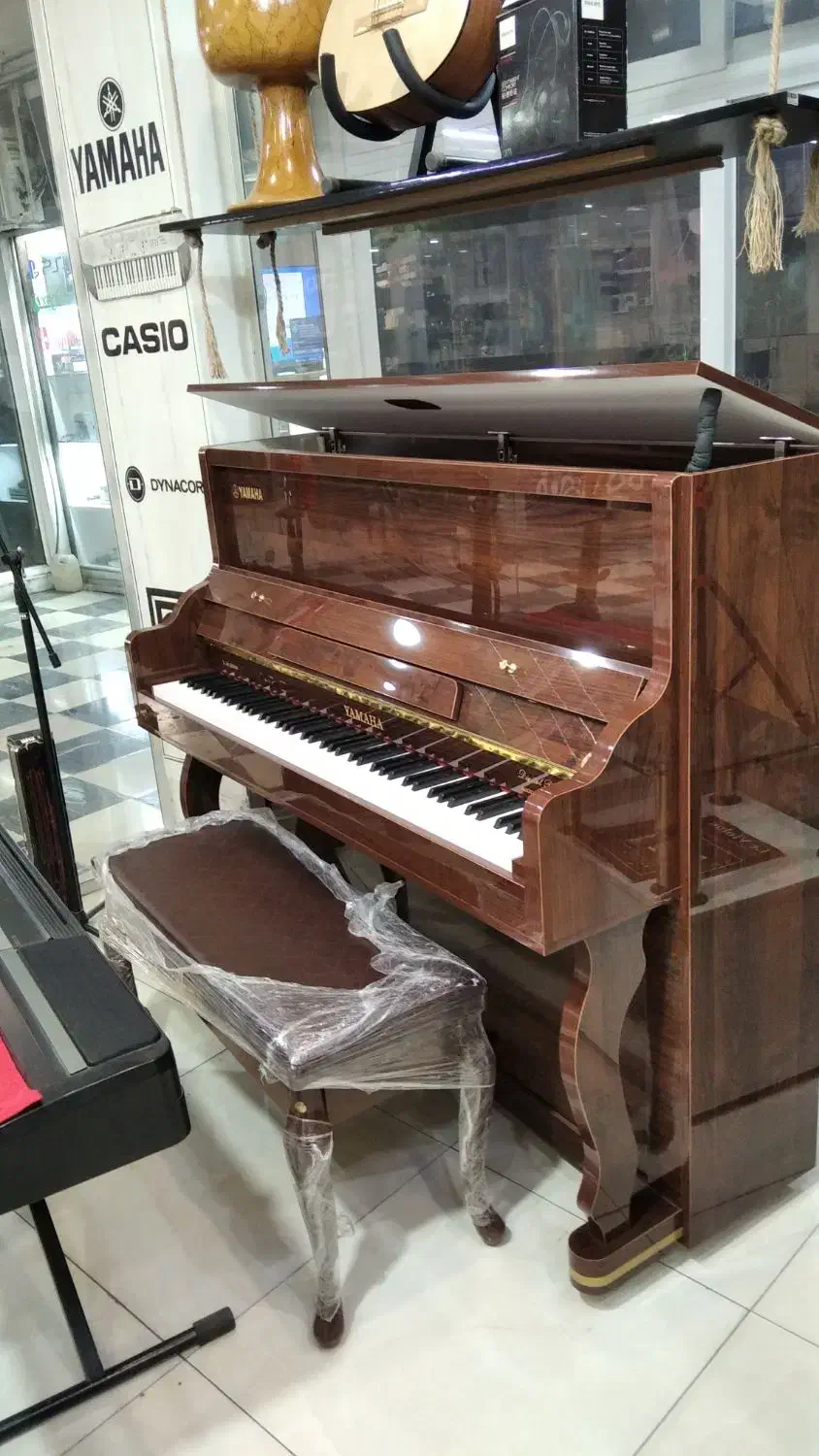 پیانو یاماها|پیانو، کیبورد، آکاردئون|قزوین, |دیوار