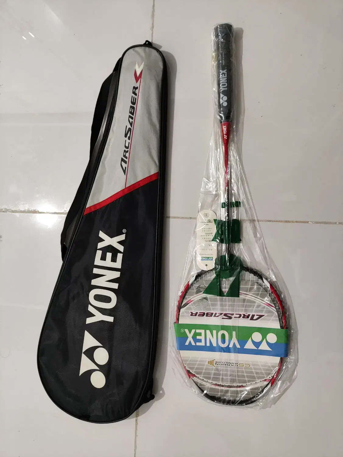 فروش ویژه راکت بدمینتون Yonex ArcSaber 008|ورزش‌های توپی|الوند, |دیوار