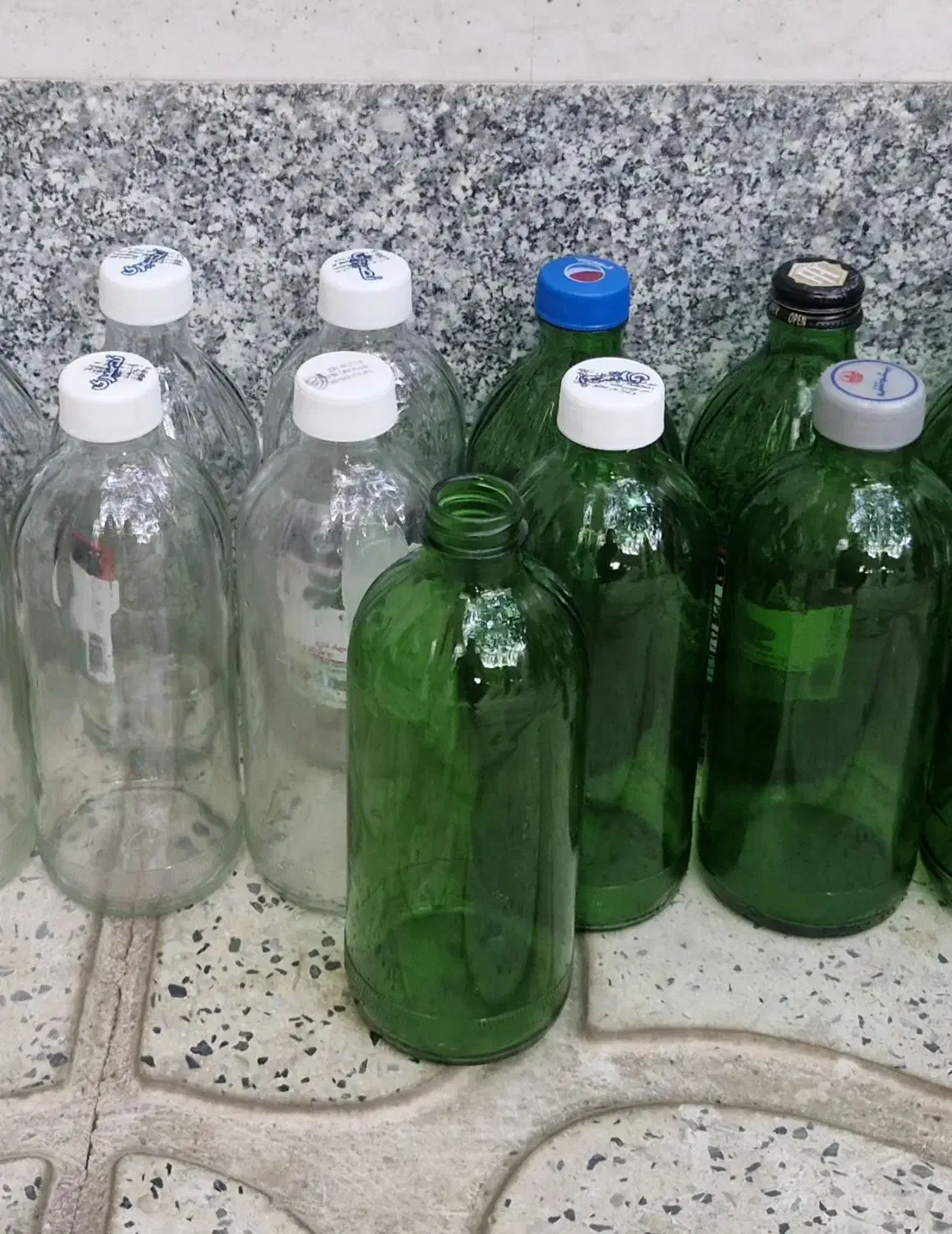 بطری شیشه ای|ظروف نگهدارنده، پلاستیکی، یک‌بارمصرف|همدان, |دیوار