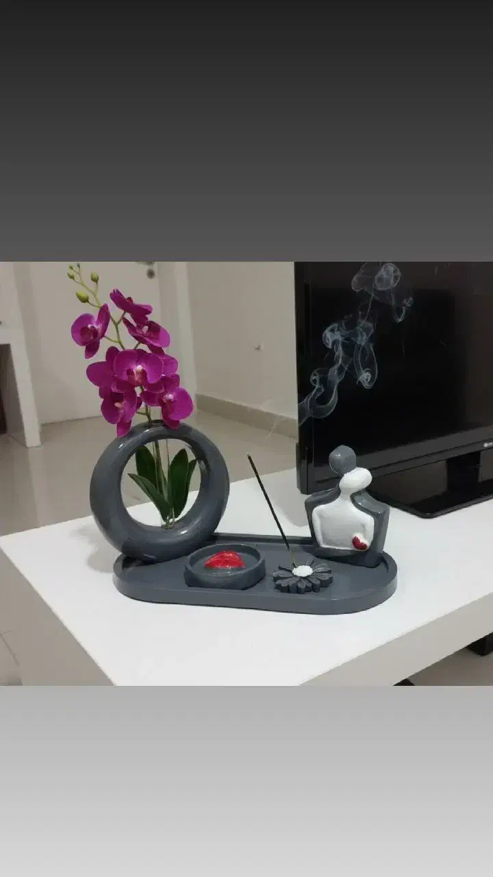 گلدان|گل و گیاه طبیعی|یزد, |دیوار