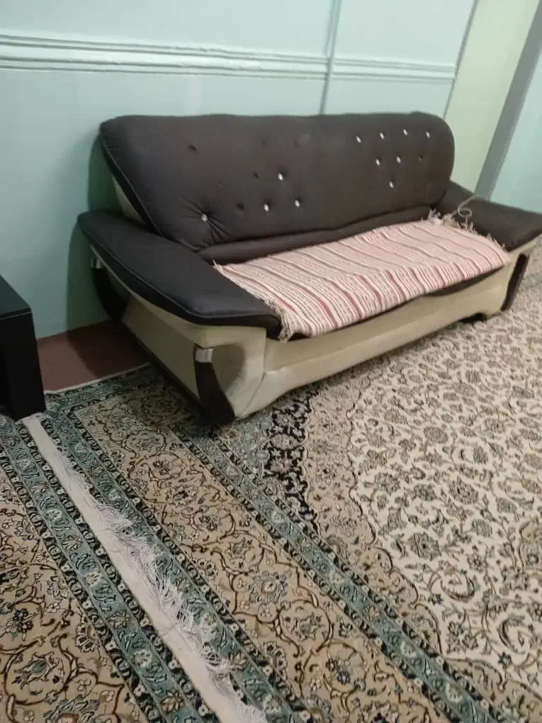 مبل ۷ نفره ۵۰۰ هزار تومان|مبلمان خانگی و میز عسلی|خرمشهر, |دیوار