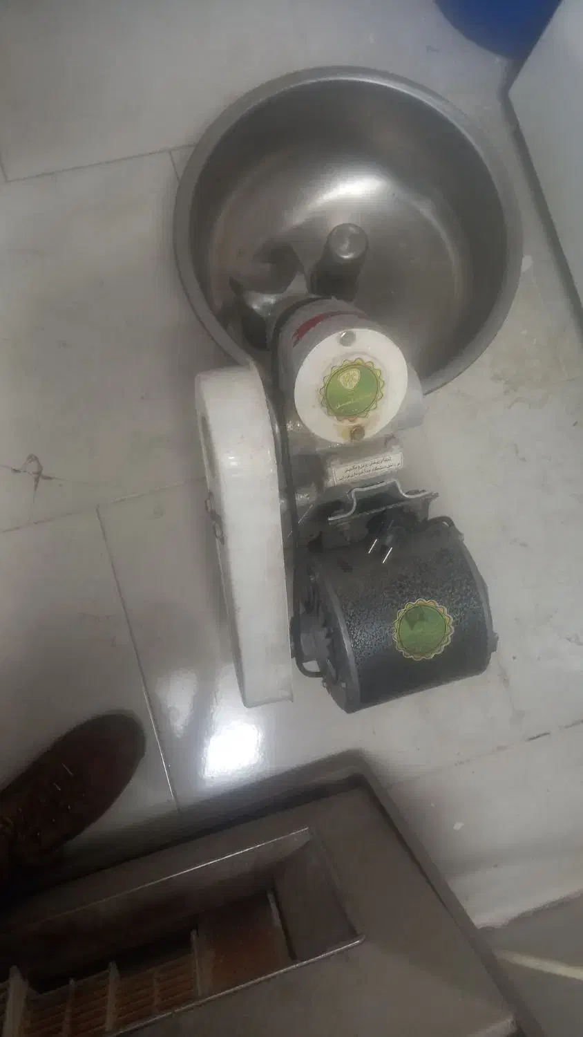 خمیرگیر|کافیشاپ و رستوران|تهران, دولاب|دیوار