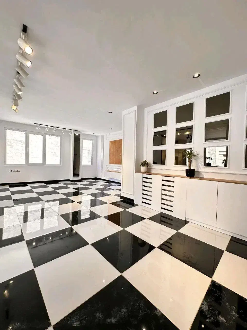 75متری/سندتکبرگروبه نما/پارکینگ/بینظیر در منطقه|فروش آپارتمان|تهران, تهرانسر مرکزی|دیوار