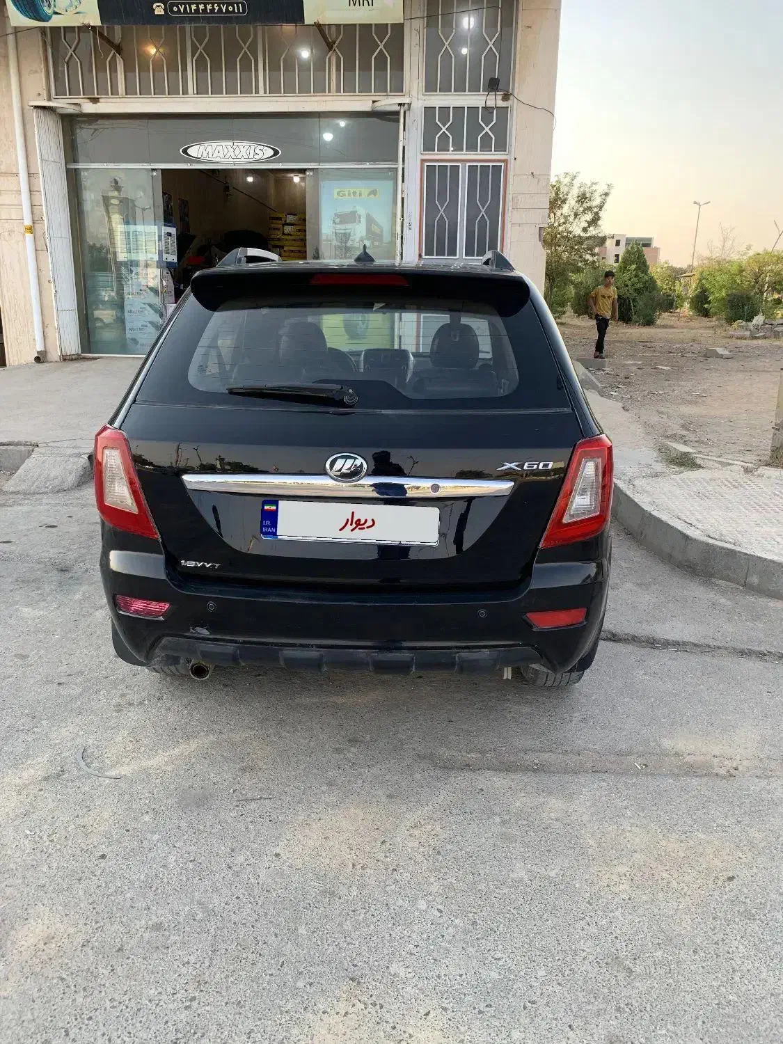 لیفان X60 دنده‌ای، مدل ۱۳۹۳|خودرو سواری و وانت|شیراز, شهرک گلستان|دیوار