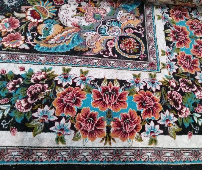 فرش ۱۲ متری ۷۰۰ شانه|فرش|لاهیجان, طالقانی|دیوار