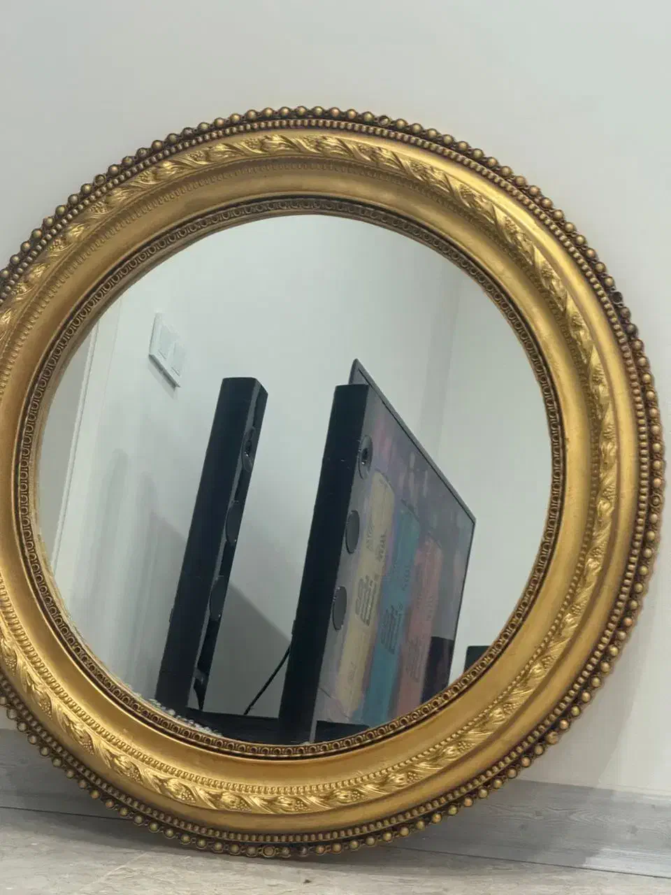 آیینه گرد بسیار زیبا|آینه|تهران, نارمک|دیوار