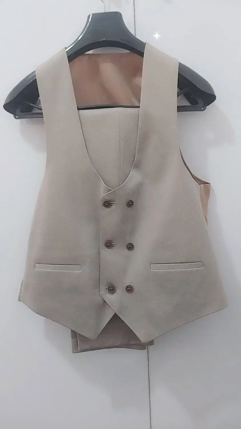 کت و شلوار رنگ کرمی|لباس|بناب, |دیوار