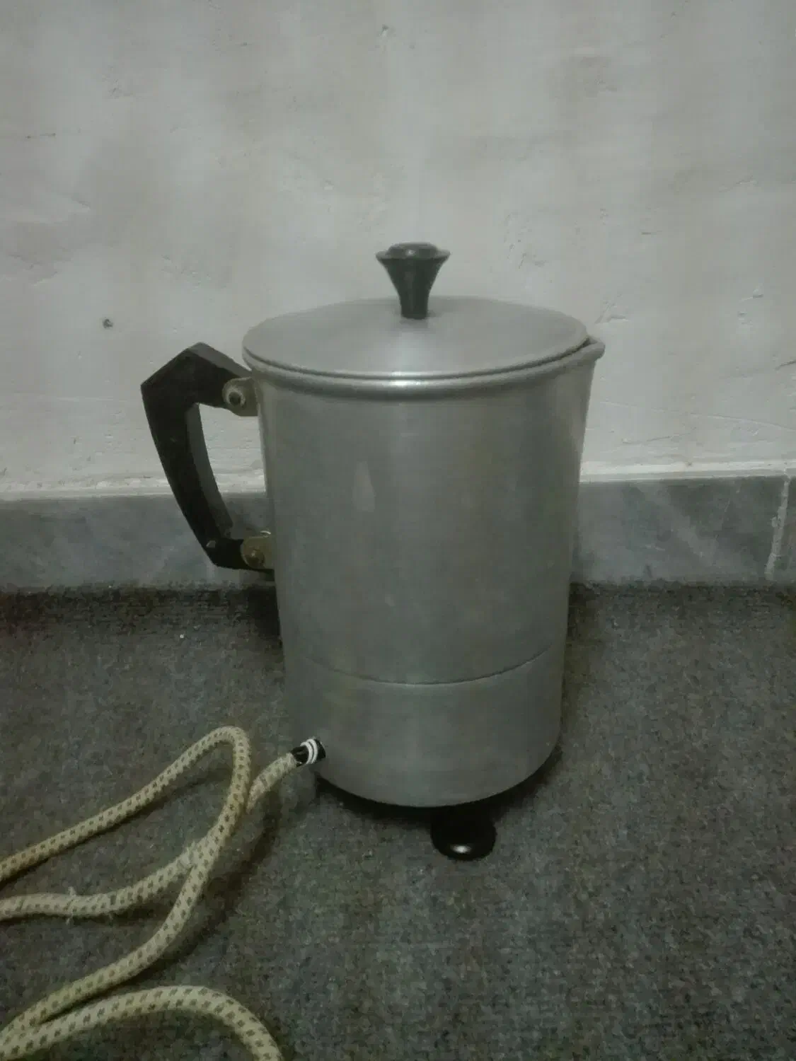 کتری برقی|قوری، کتری، قهوه‌ساز دستی|گنبد کاووس, |دیوار