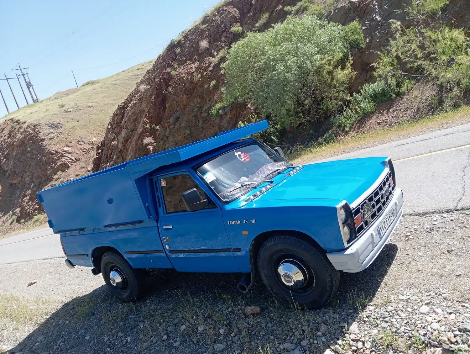 نیسان دیزلی|خودرو سواری و وانت|سقز, |دیوار