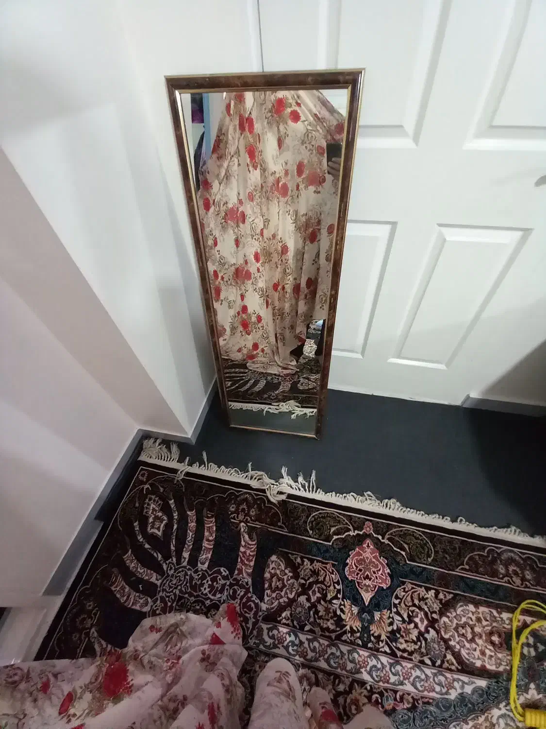 آینه تمام قد|آینه|پاکدشت, حصار امیر|دیوار