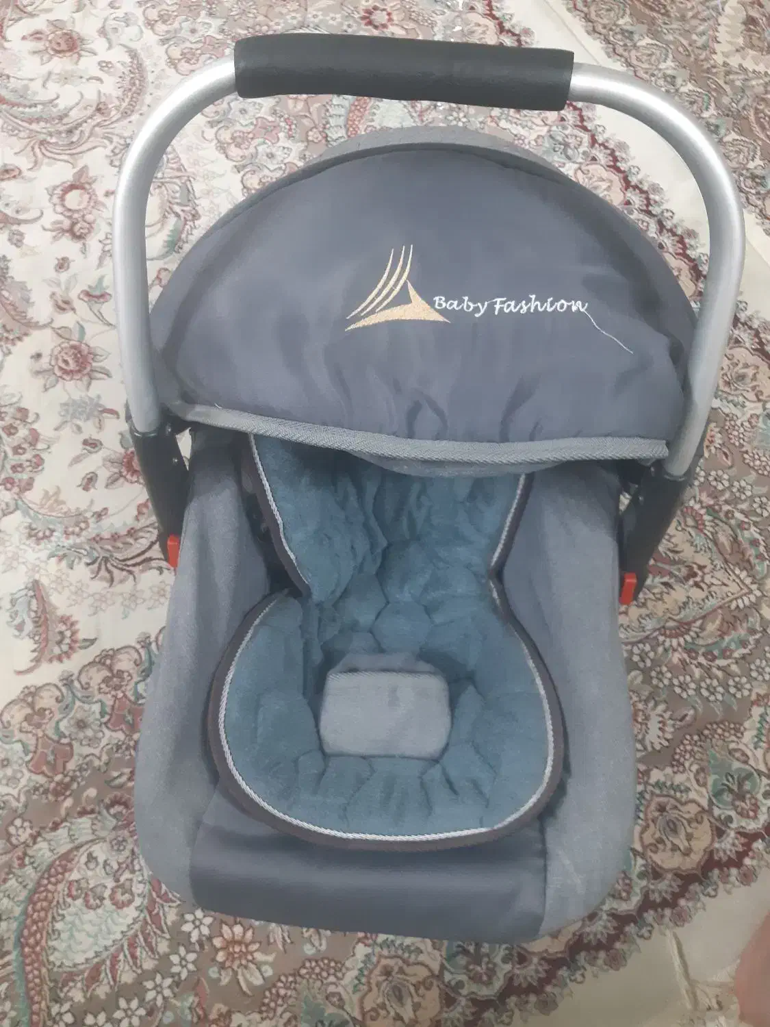 کریر نو|کالسکه و لوازم جانبی|مشهد, امام رضا (ع)|دیوار