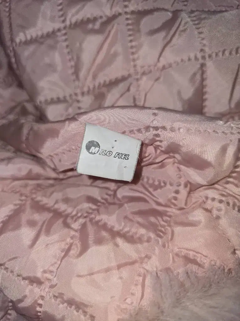 کاپشن خارجی درحد نو|کفش و لباس بچه|شاهینشهر, خانه کارگر|دیوار