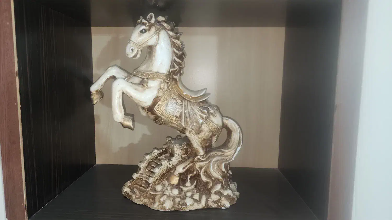 مجسمه پلیمری|مجسمه، تندیس، ماکت|خمینی‌شهر, |دیوار