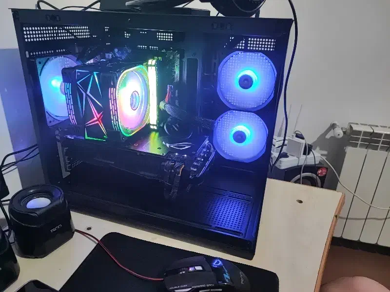 کیس گیمینگ|رایانه رومیزی|اردبیل, |دیوار