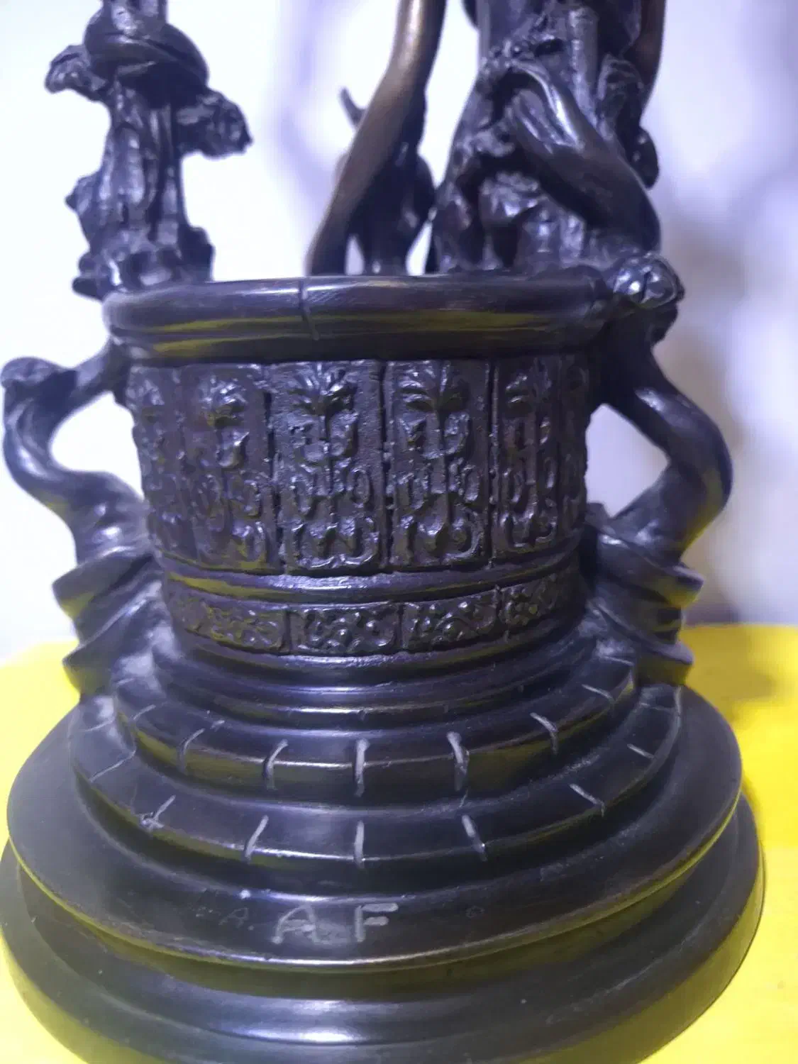 مجسمه ی تمام برنز مومی مدل ایتالیایی|صنایع دستی و سایر لوازم تزئینی|گناباد, |دیوار