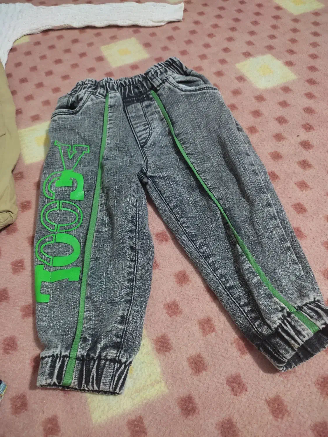 لباس دوقلو دختر نو و در حد نو|کفش و لباس بچه|بم, |دیوار