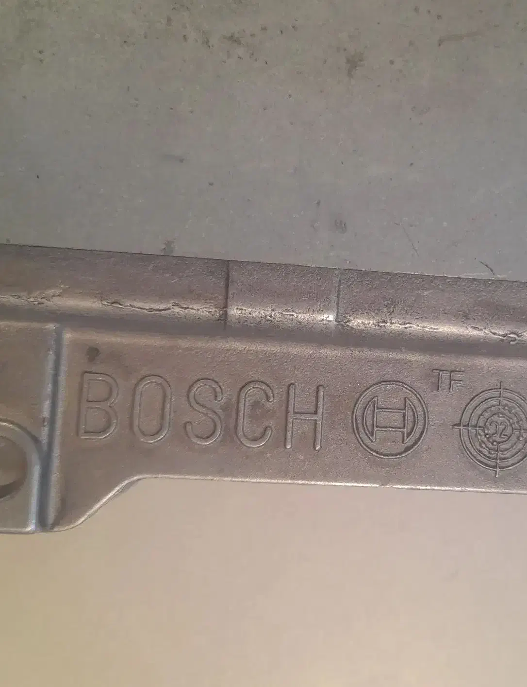 لوازم وتجهیزات ماشین|قطعات یدکی و لوازم جانبی|دیواندره, |دیوار