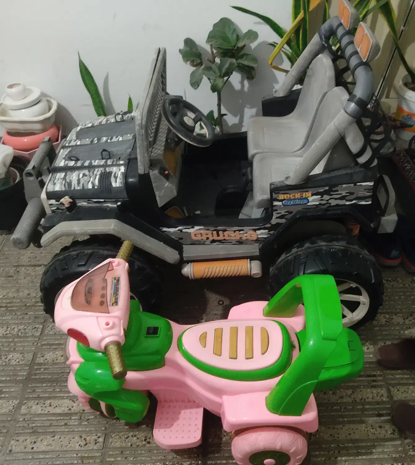 ماشین موتور شارژی|اسباببازی|ساری, |دیوار