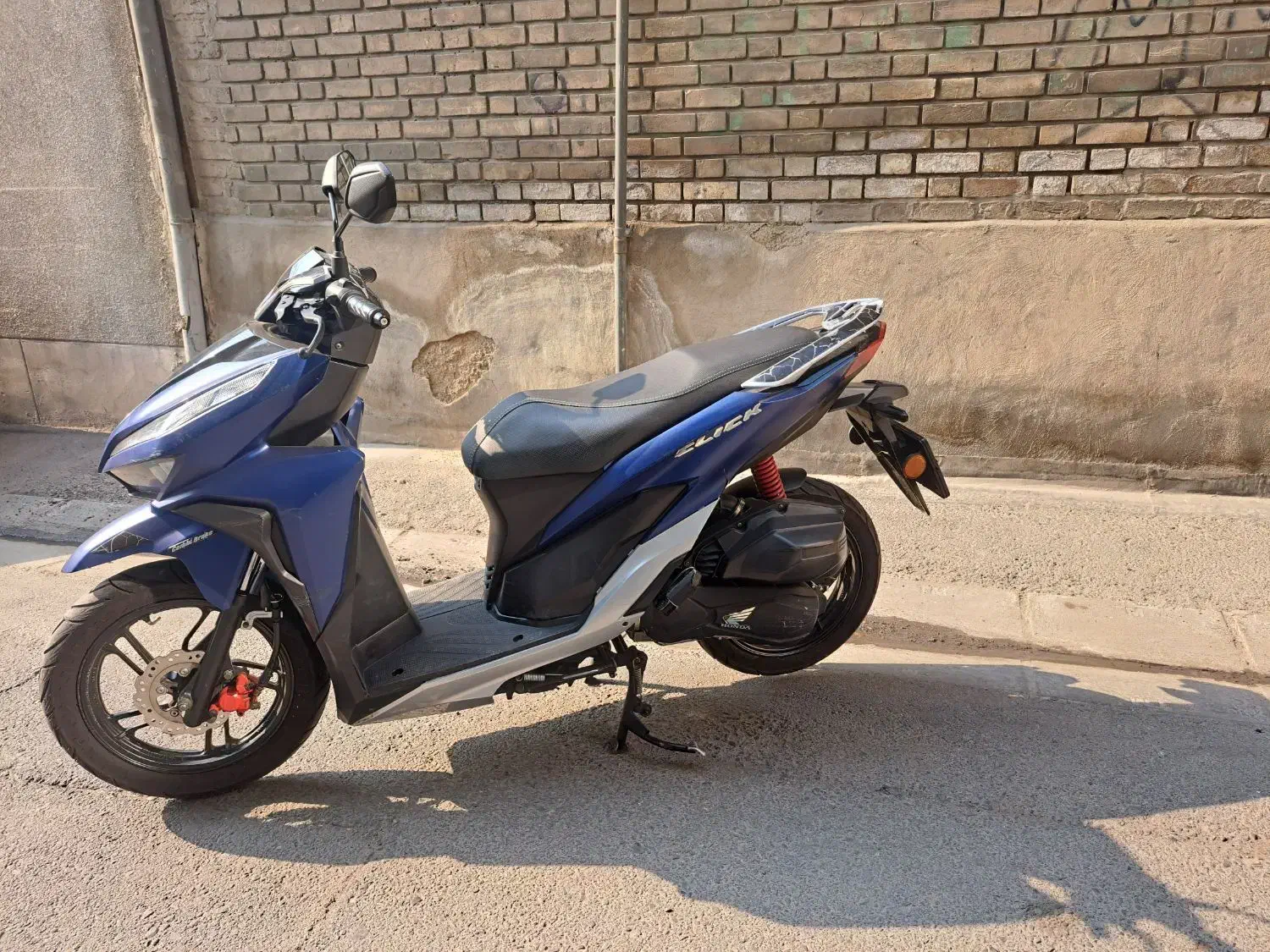 طرح کلیک ۱۴۰۲|موتورسیکلت|تهران, حر|دیوار