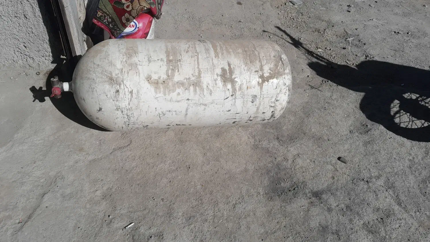 کپسول گاز بزرگ|قطعات یدکی و لوازم جانبی|سنندج, |دیوار