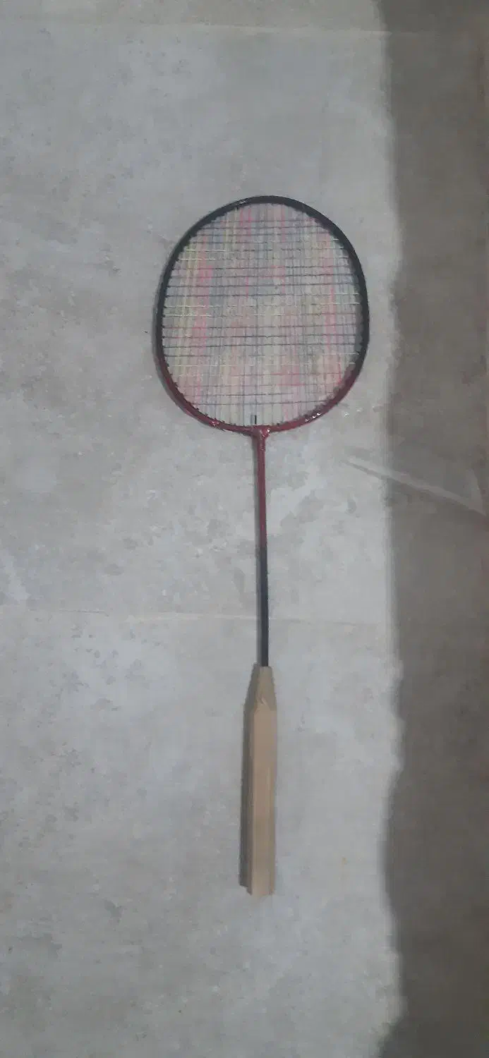 ۶ عدد بدمینتون ساده فقط یک و نیم|ورزش‌های توپی|رودهن, |دیوار