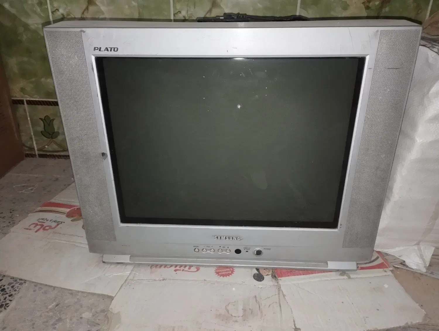 تلویزیون سامسونگ 21|تلویزیون و پروژکتور|خاش, |دیوار