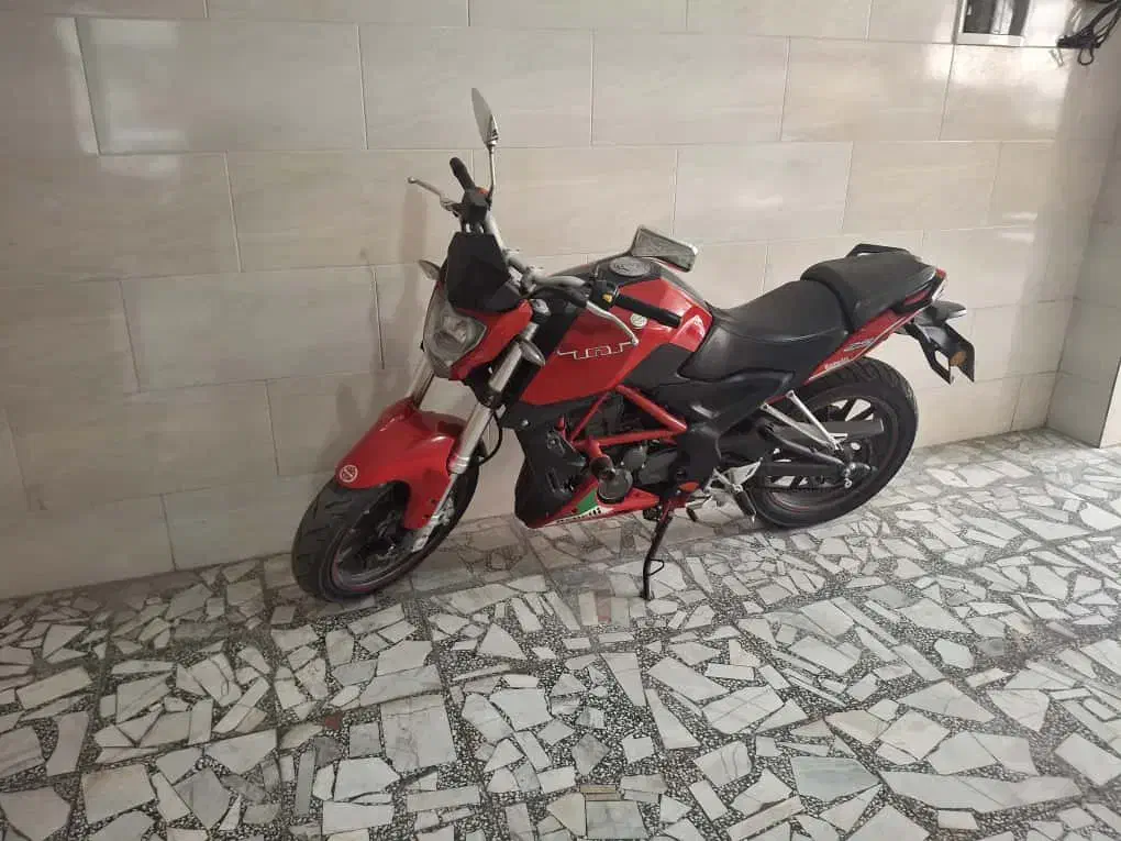 بنلی ۲۵۰ سی سی درحد|موتورسیکلت|بندر انزلی, کارآموزی|دیوار