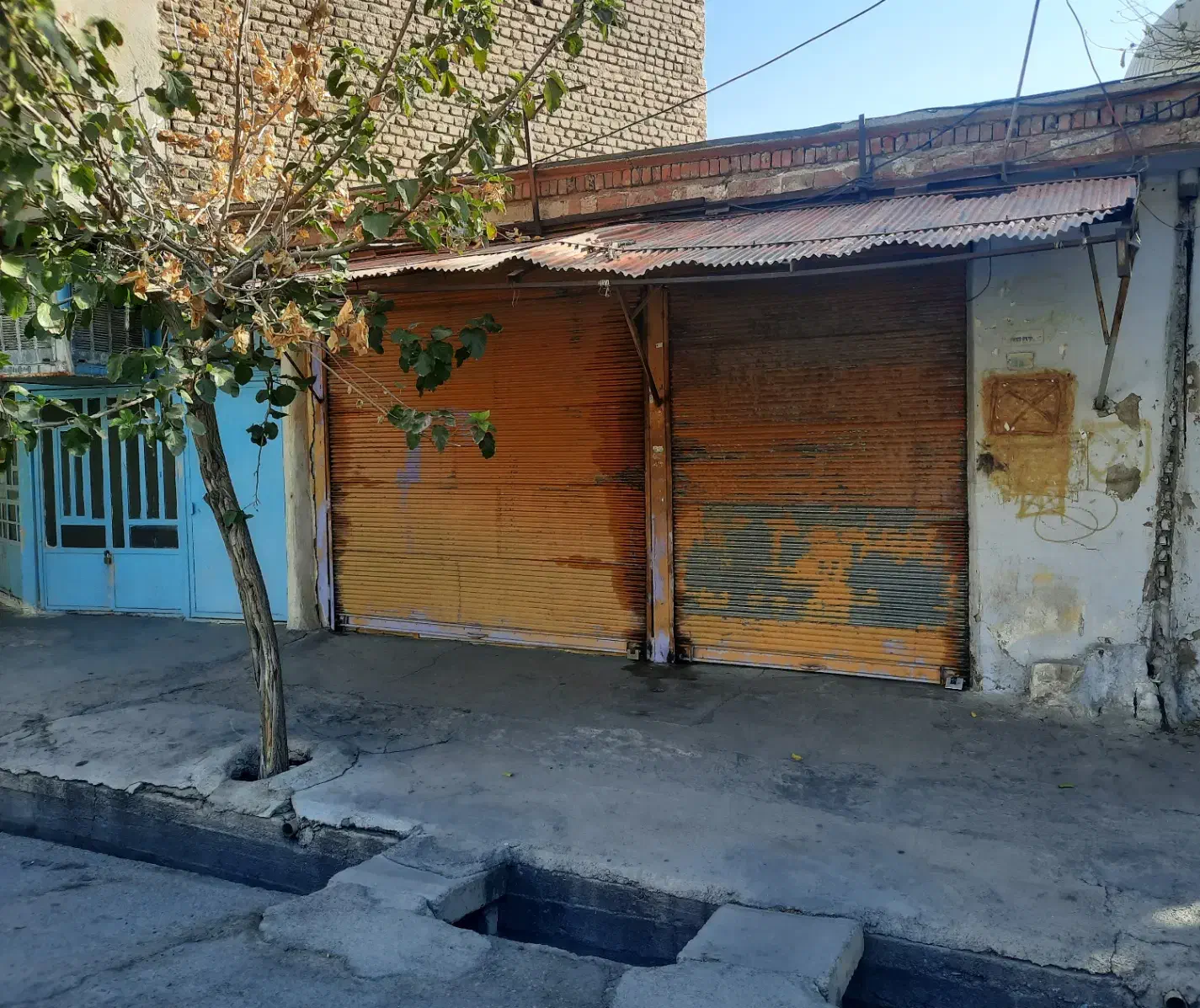 رهن و اجاره یک باب مغازه|اجارهٔ مغازه و غرفه|خرم‌آباد, |دیوار