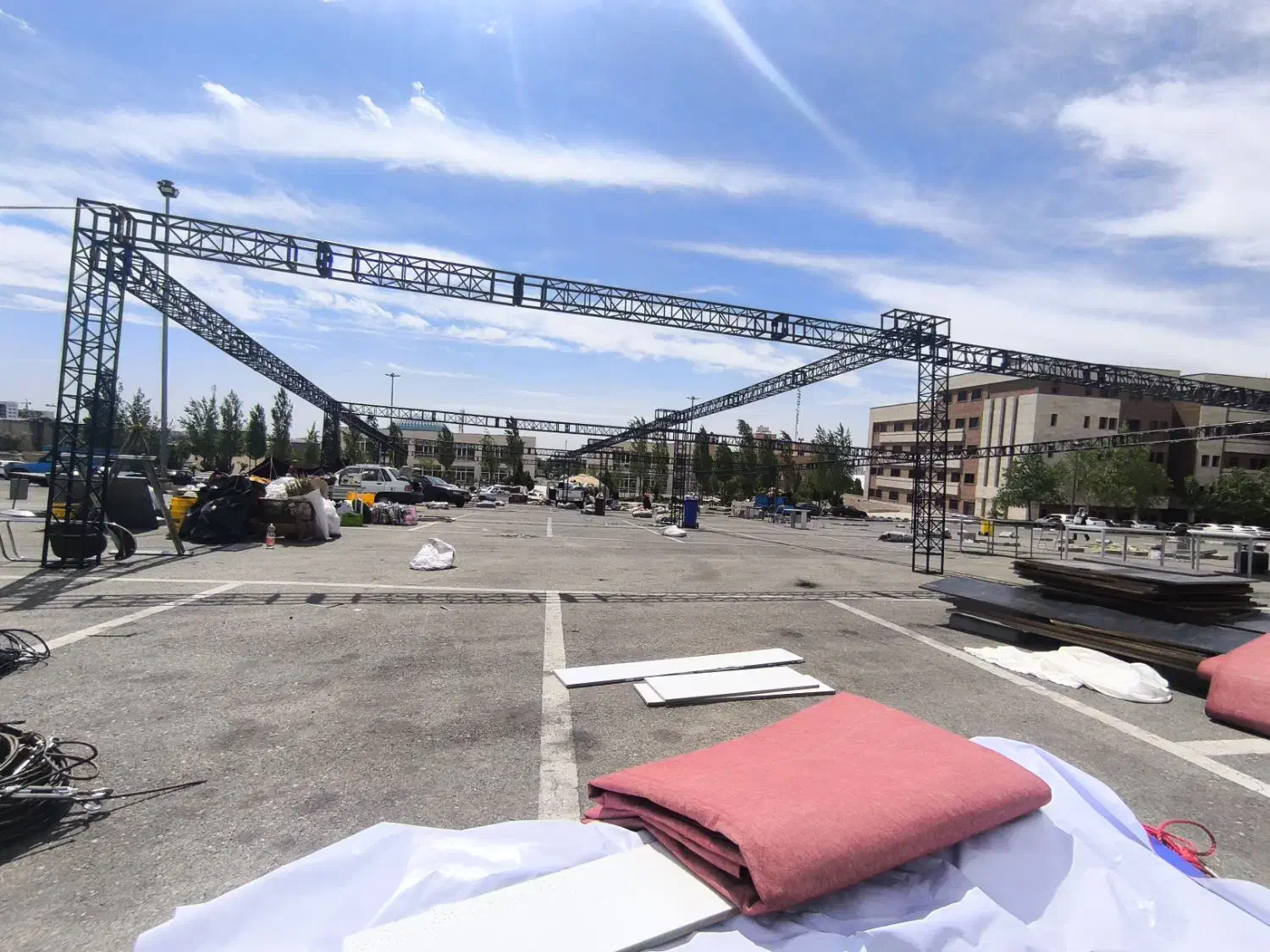 اجاره،فروش،نصب،اسپیس فریم و استیج هلندی|خدمات پیشه و مهارت|تهران, شهرک هما|دیوار