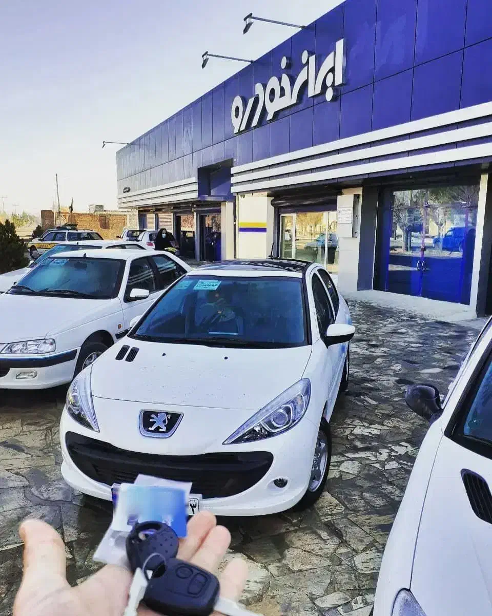 پژو،۲۰۷|خودرو اجارهای|آباده, |دیوار