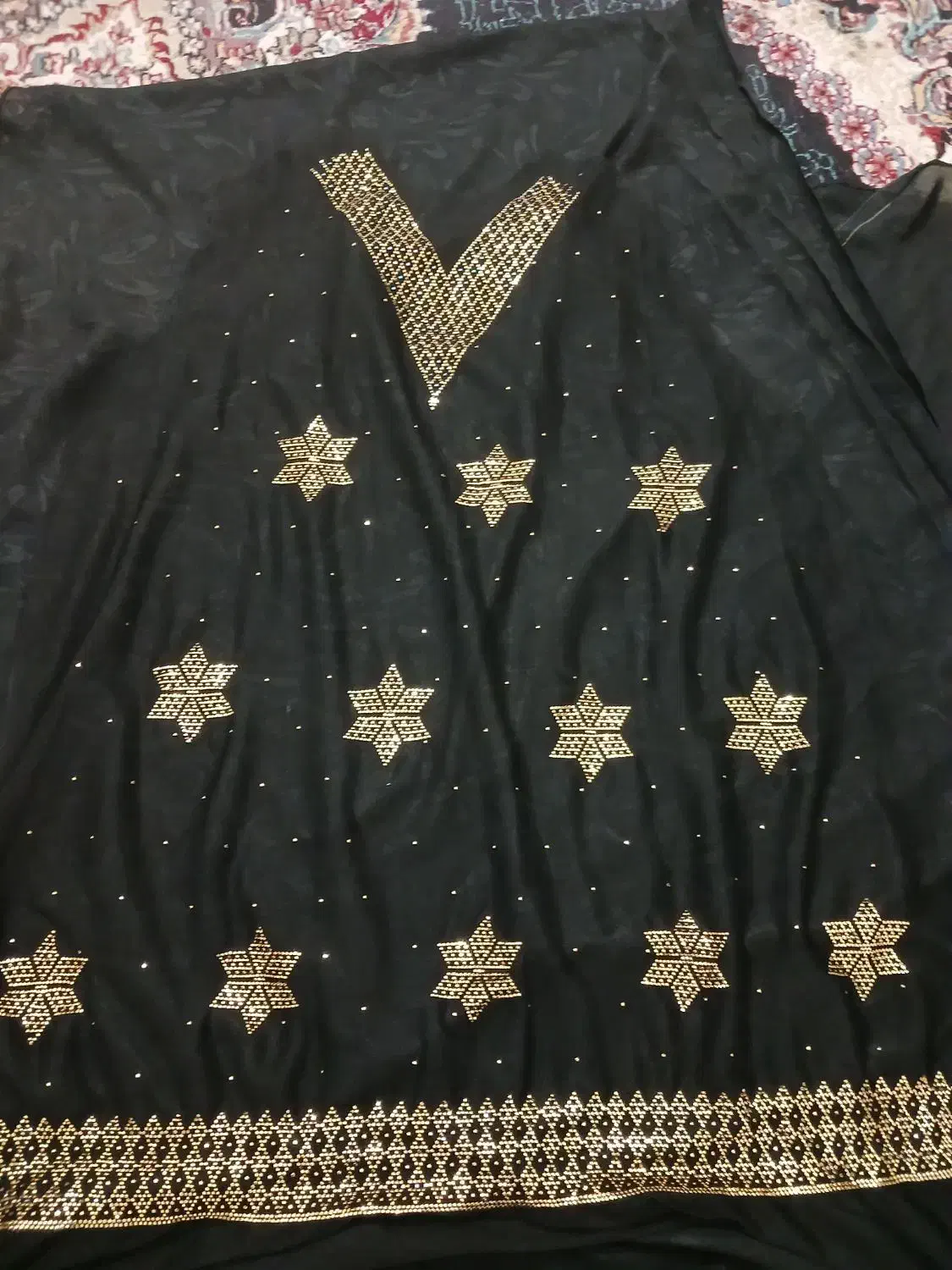 پیراهن خوصی|لباس|میناب, |دیوار