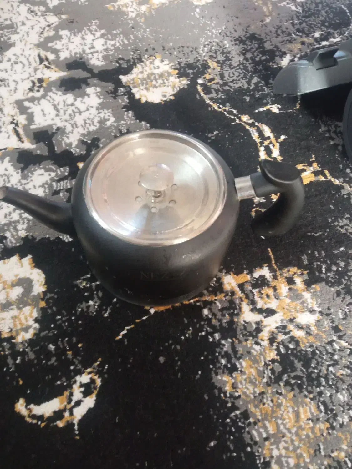 کتری تمام چدن مشکی سالم|قوری، کتری، قهوه‌ساز دستی|قوچان, |دیوار