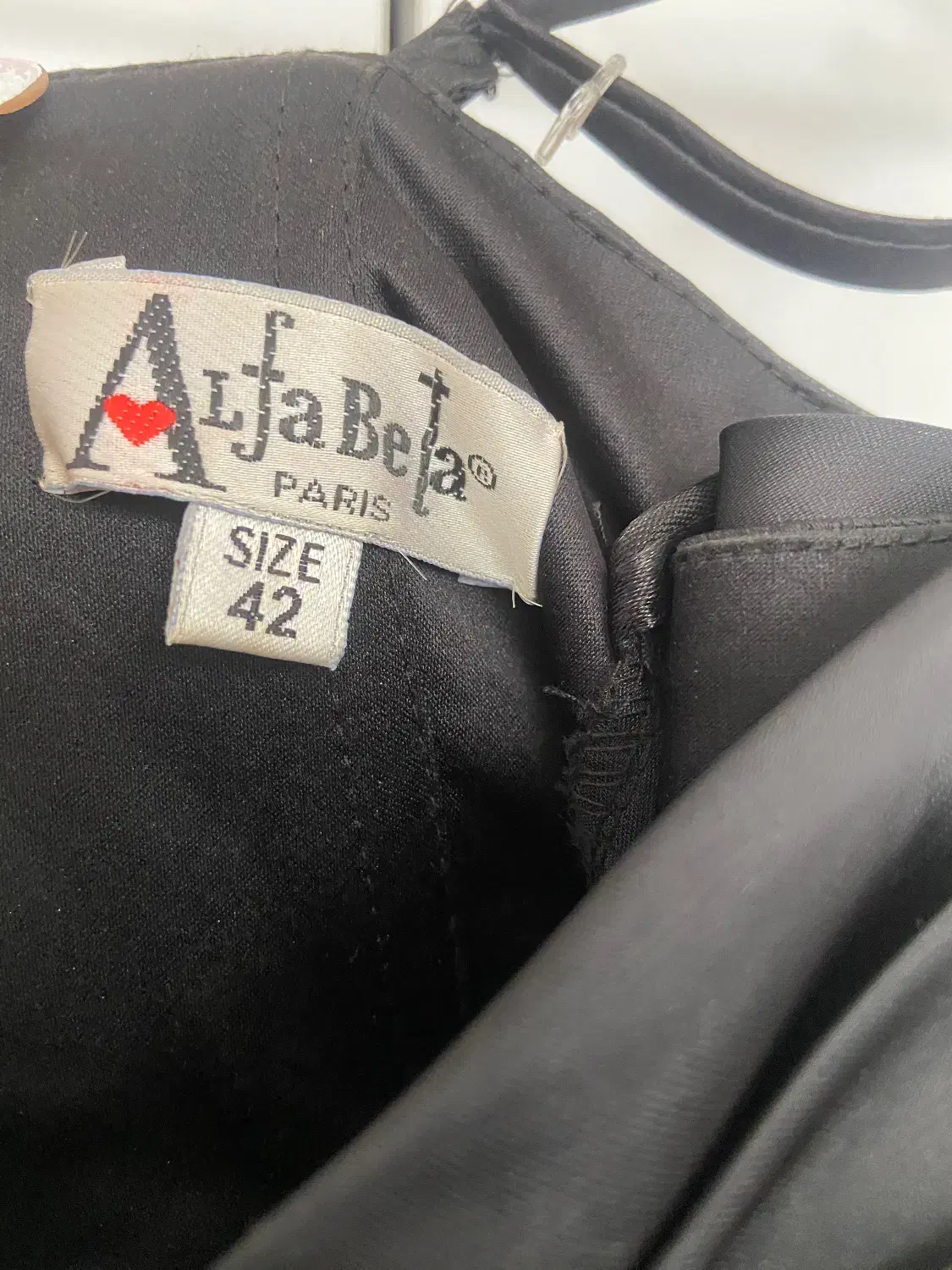 لباس مجلسی|لباس|اردبیل, |دیوار