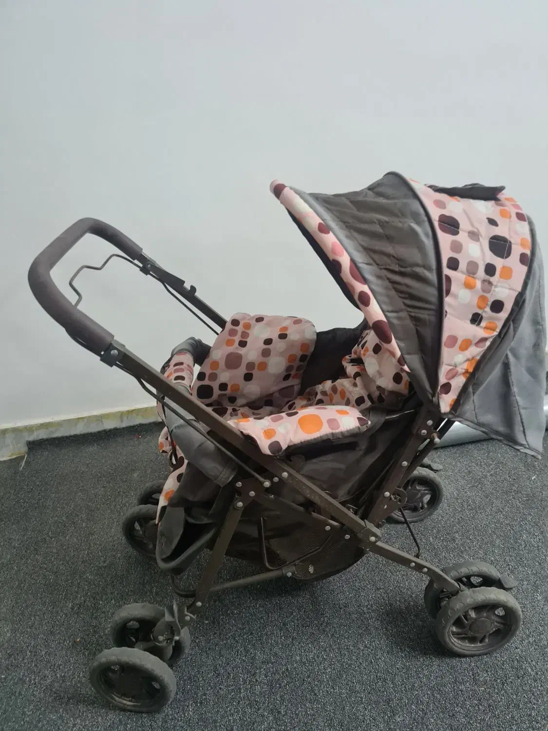 کریر کودک|کالسکه و لوازم جانبی|محلات, |دیوار