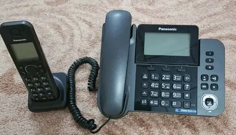 تلفن بی‌سیم پاناسونیک مدل KX-TGF320|تلفن رومیزی|قم, امامزاده ابراهیم|دیوار