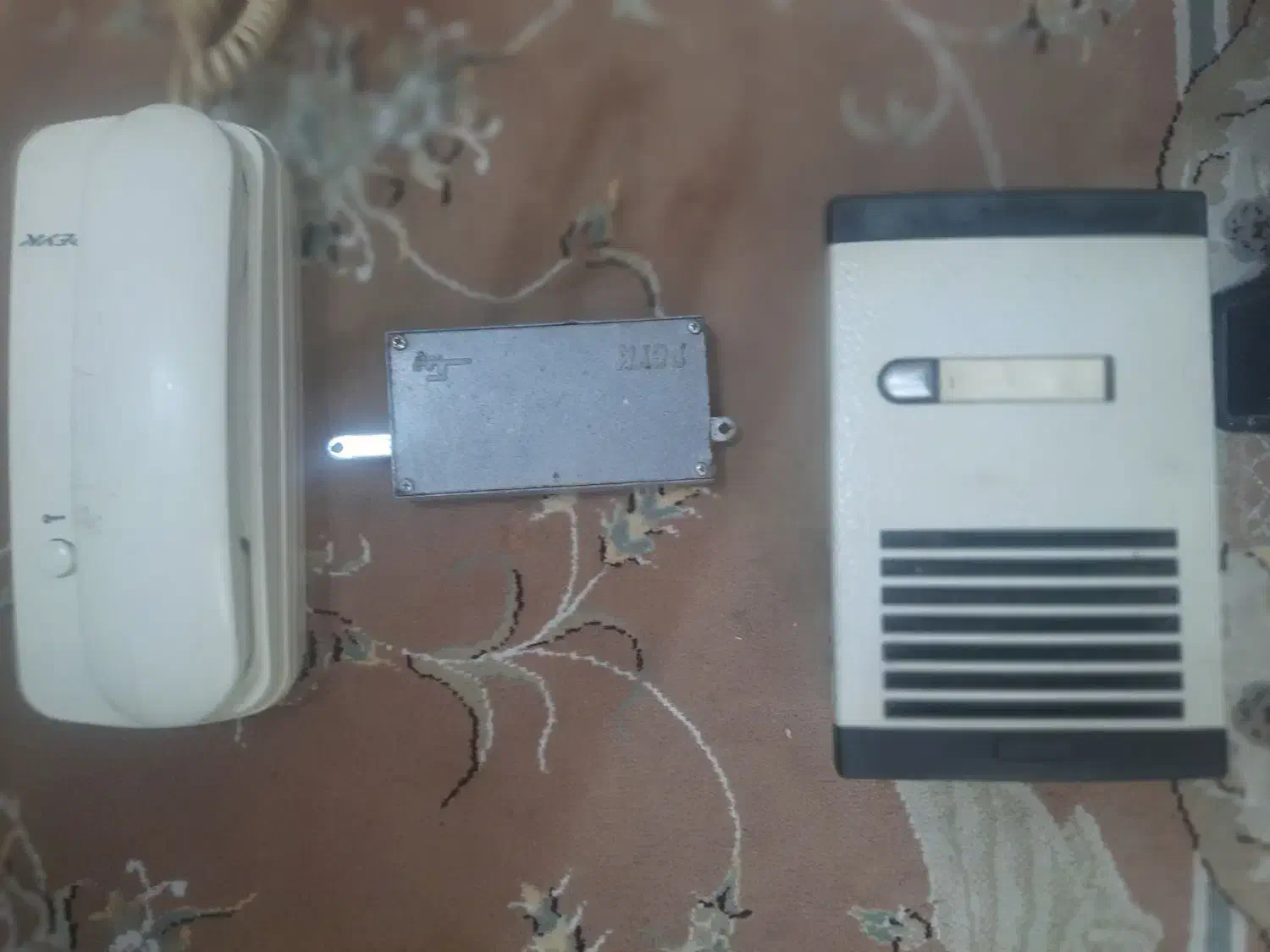 یفون فوری سالم ۵۰۰۰۰۰تومان|قطعات و لوازم جانبی رایانه|پاکدشت, پارچین|دیوار