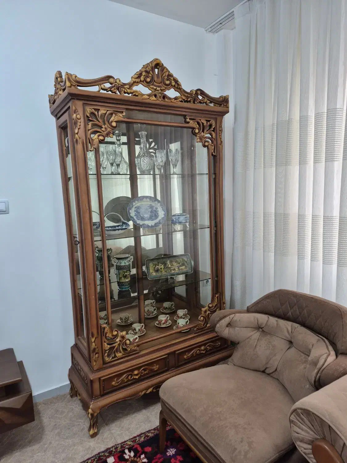 بوفه دو درب سلطنتی|بوفه، ویترین، کنسول|مهاباد (آذربایجان غربی), |دیوار