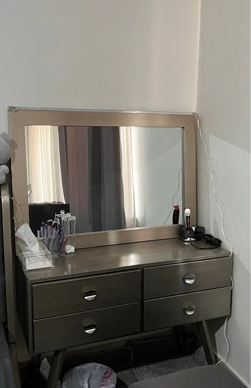 سرویس خواب|تخت و سرویس خواب|ساوه, |دیوار